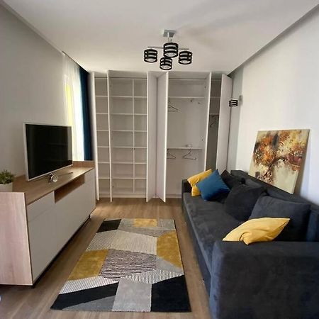 Cozy Apartment In The Business Area Of Bucarest Extérieur photo