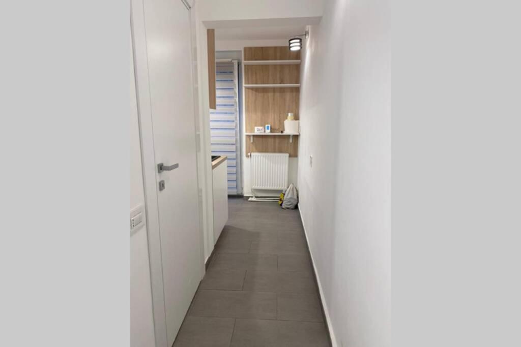 Cozy Apartment In The Business Area Of Bucarest Extérieur photo