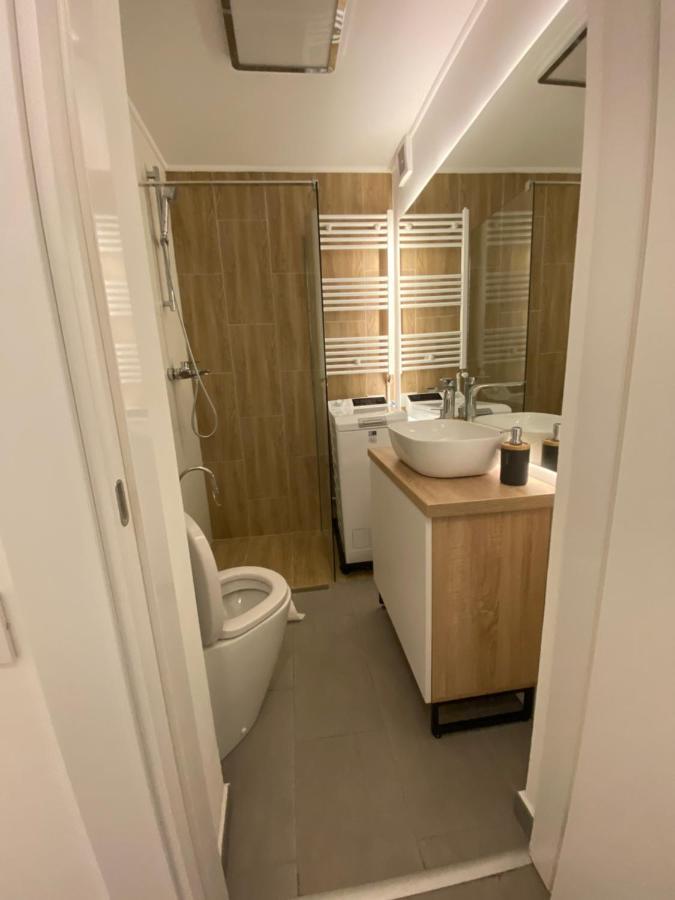 Cozy Apartment In The Business Area Of Bucarest Extérieur photo